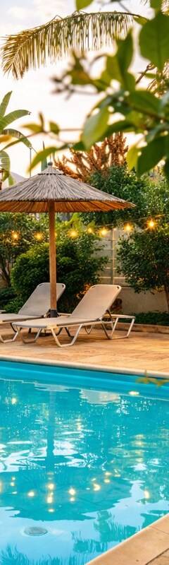 Adult's pool!