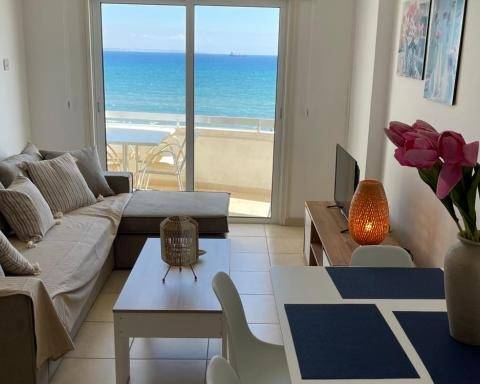 Alex Beach Apartments31