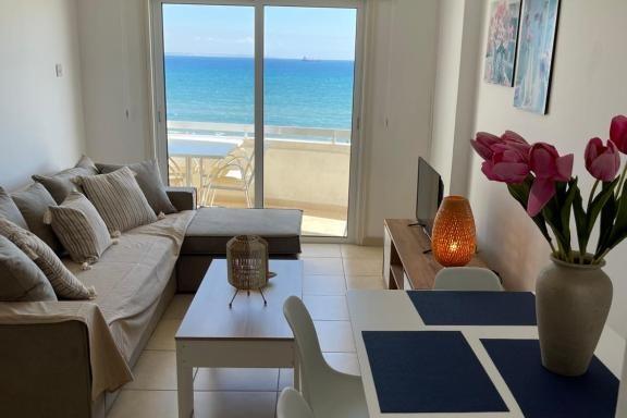 Alex Beach Apartments31