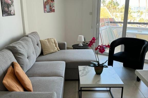 Alex Beach Apartment203
